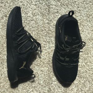 Puma Prowl knit mesh sneakers